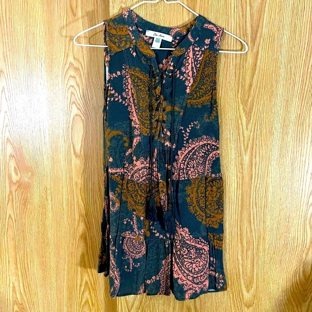 Gray/ Peach Paisley Boho Sleeveless Lace Drawstring Neckline X-Long Tunic Top
